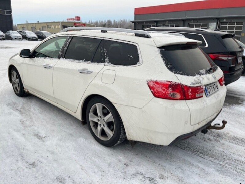 Honda Accord vaihtoauto