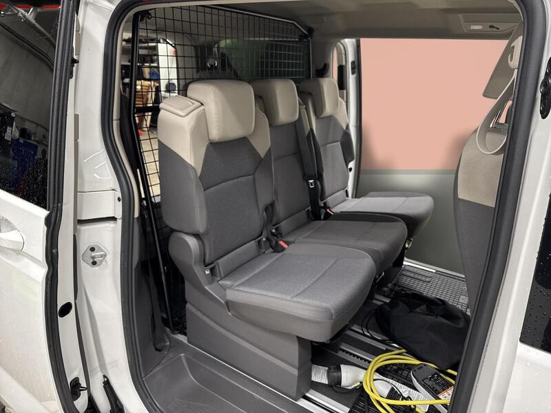 Volkswagen Multivan vaihtoauto