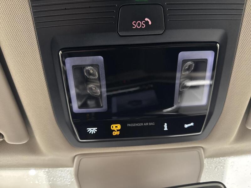 Volkswagen Multivan vaihtoauto