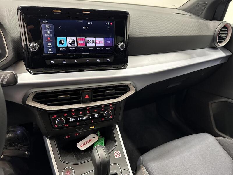 SEAT Arona vaihtoauto