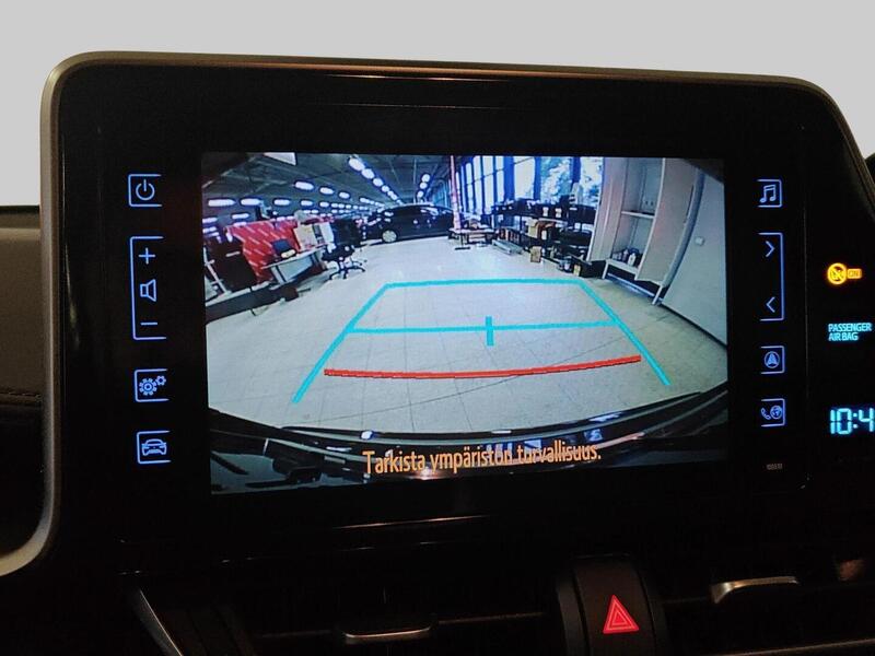 Toyota C-HR vaihtoauto