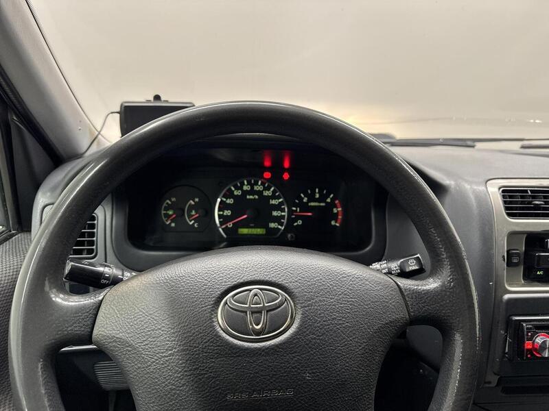 Toyota Hiace vaihtoauto