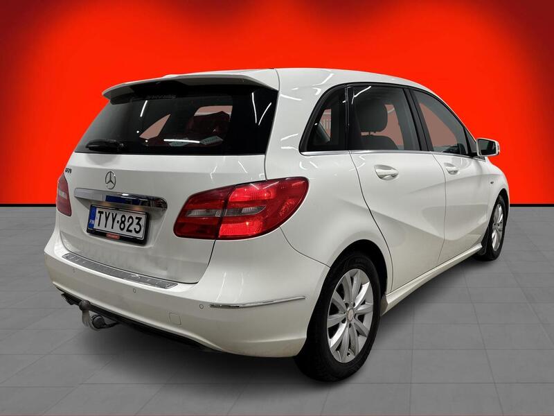 Mercedes-Benz B vaihtoauto