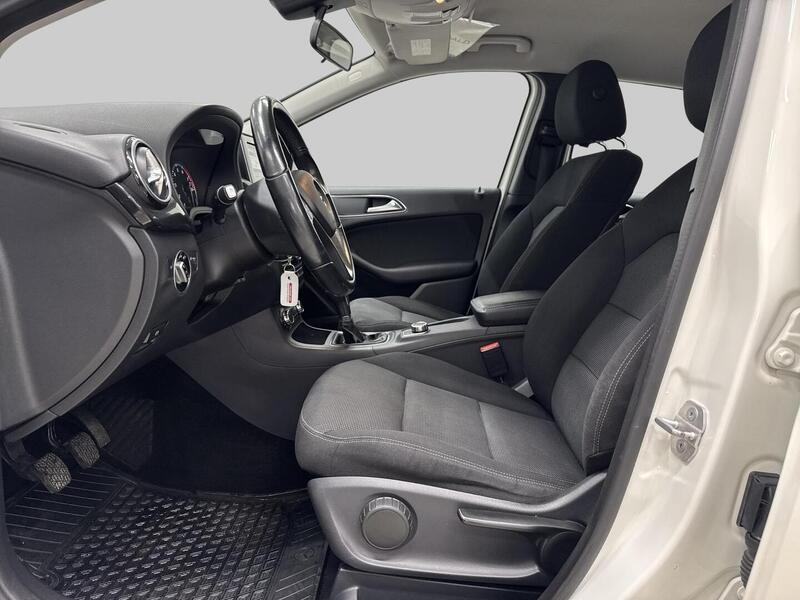 Mercedes-Benz B vaihtoauto