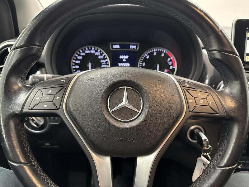 Mercedes-Benz B vaihtoauto