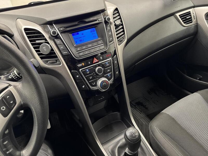 Hyundai i30 5d vaihtoauto