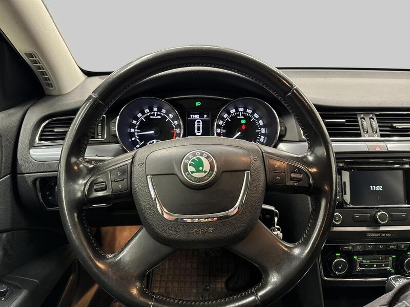 Skoda Superb vaihtoauto
