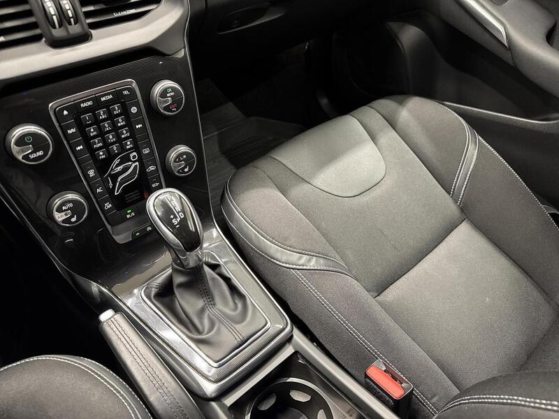 Volvo V40 vaihtoauto