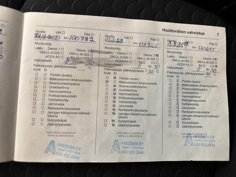 Opel Vivaro vaihtoauto