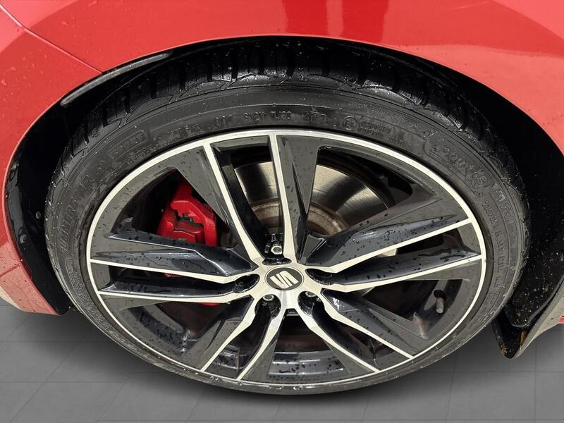 SEAT Leon ST vaihtoauto