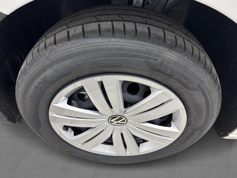 Volkswagen Caddy Maxi vaihtoauto