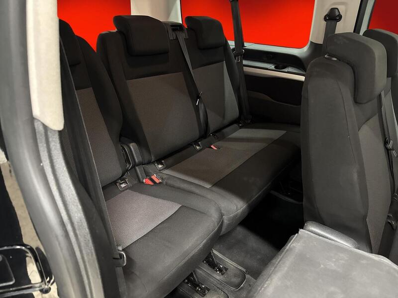 Peugeot Traveller vaihtoauto