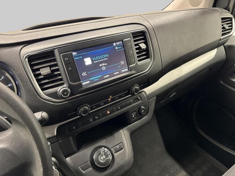 Peugeot Traveller vaihtoauto