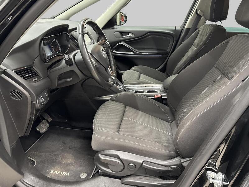 Opel Zafira vaihtoauto