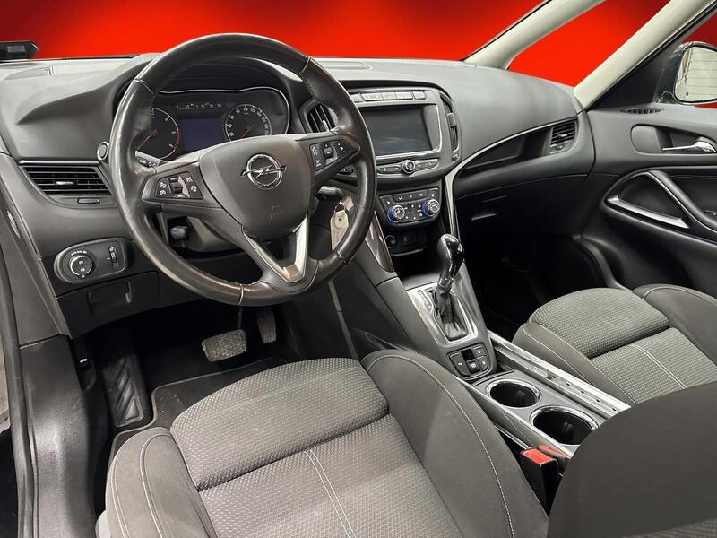 Opel Zafira vaihtoauto