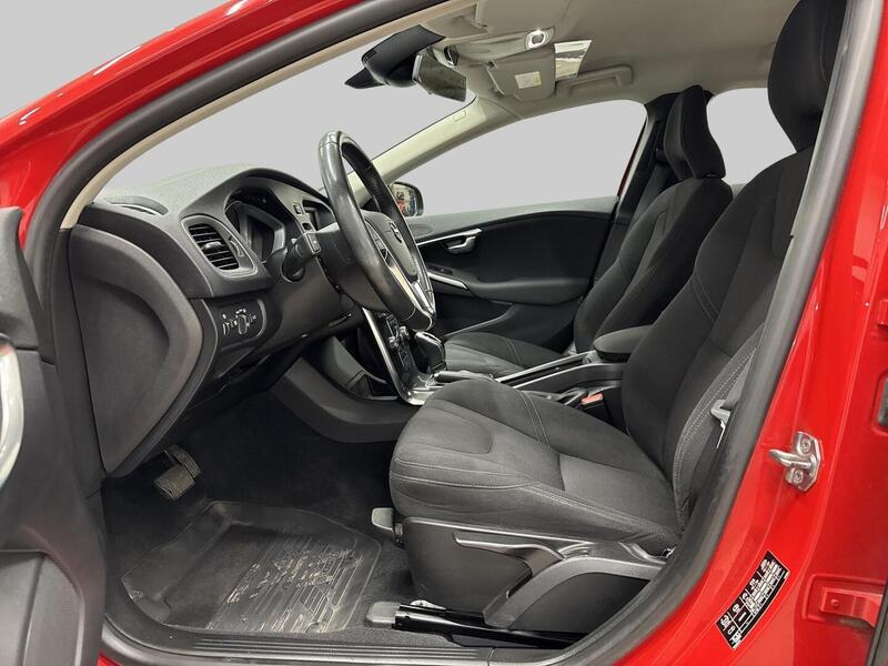 Volvo V40 vaihtoauto