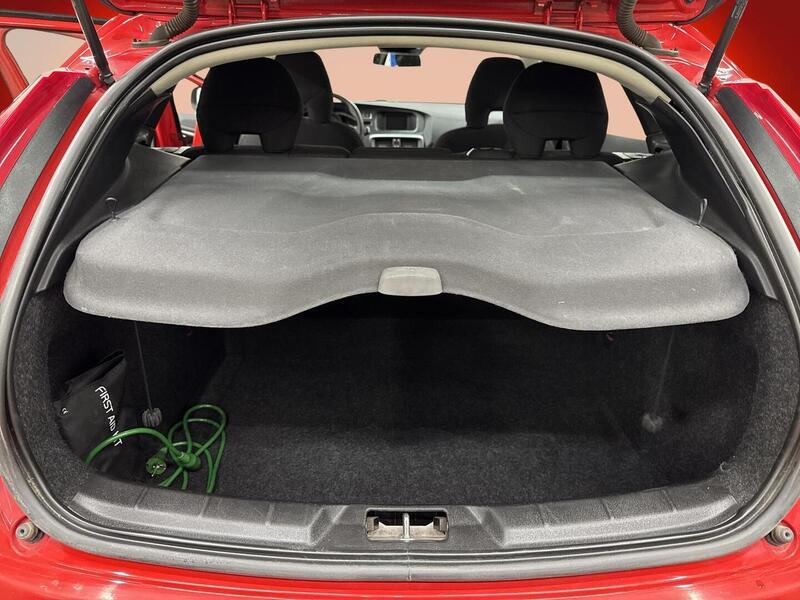 Volvo V40 vaihtoauto