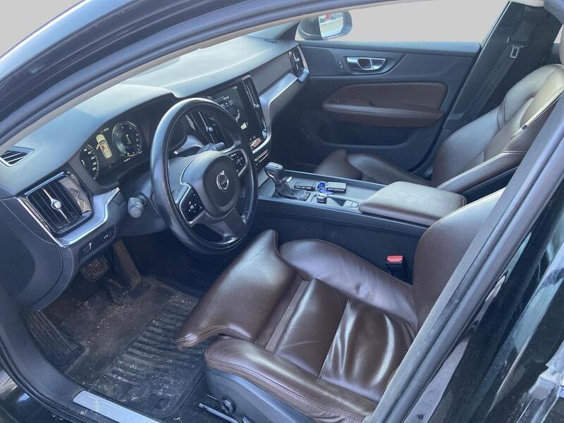 Volvo V60 vaihtoauto