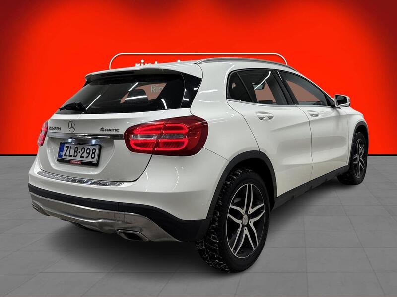 Mercedes-Benz GLA vaihtoauto