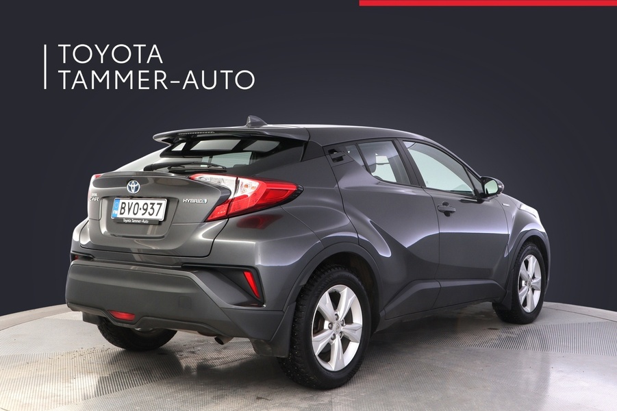 Toyota C-HR vaihtoauto