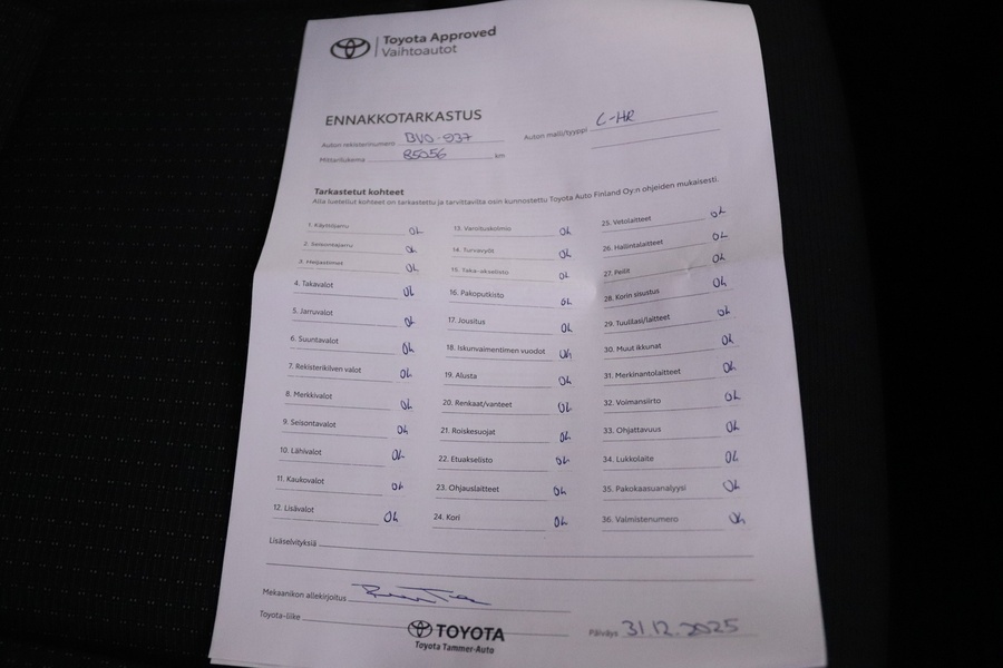 Toyota C-HR vaihtoauto