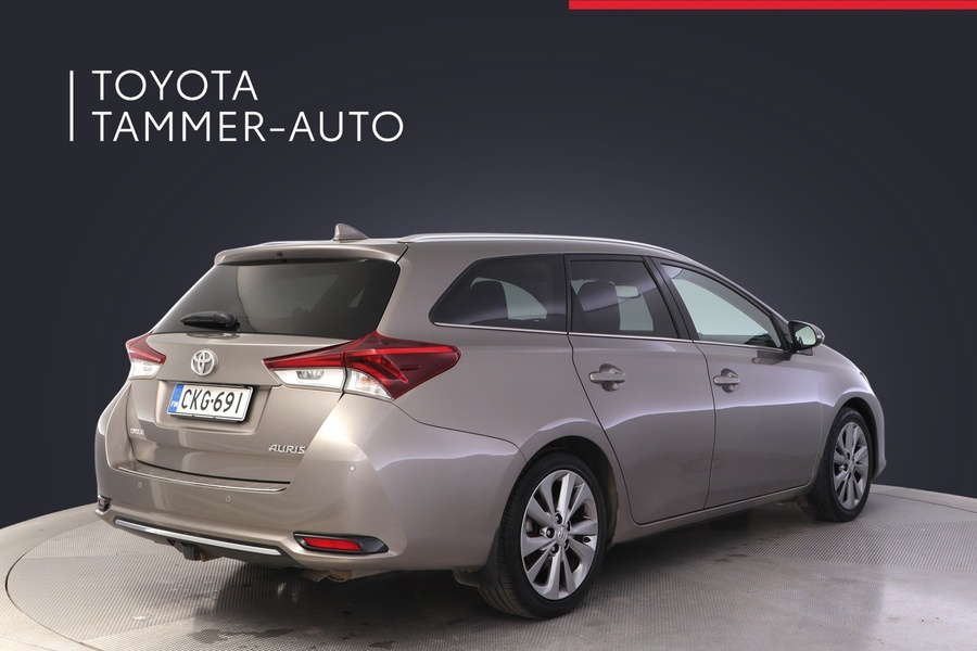 Toyota Auris vaihtoauto