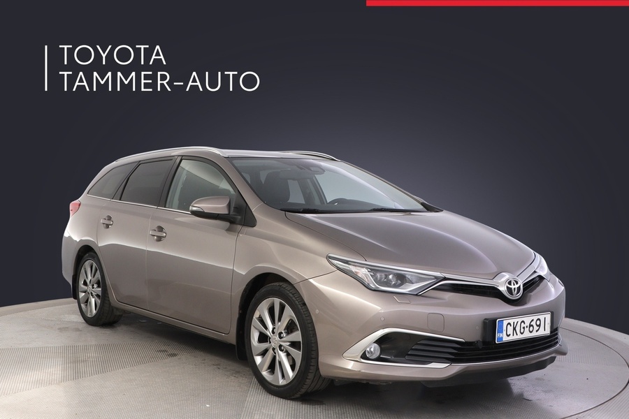 Toyota Auris vaihtoauto