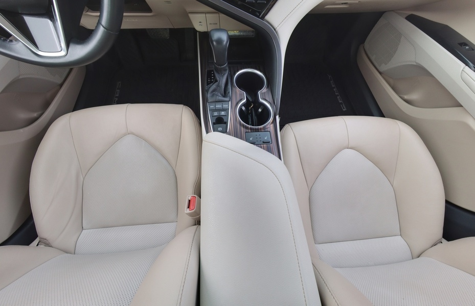 Toyota Camry vaihtoauto