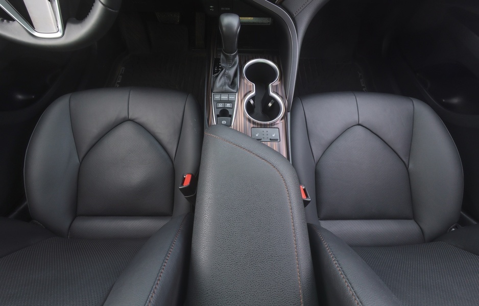 Toyota Camry vaihtoauto