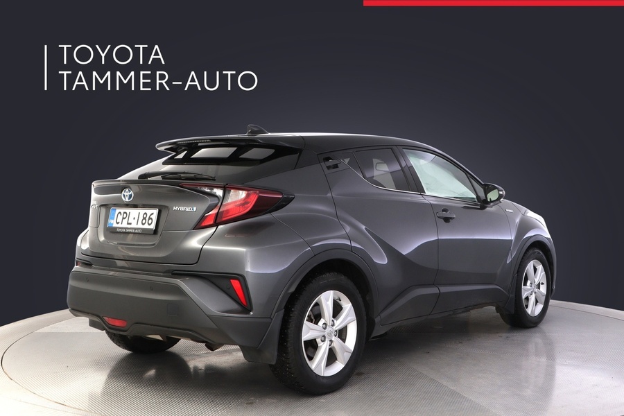 Toyota C-HR vaihtoauto