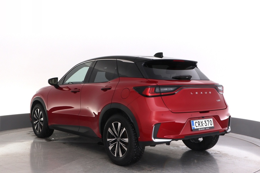 Lexus LBX vaihtoauto