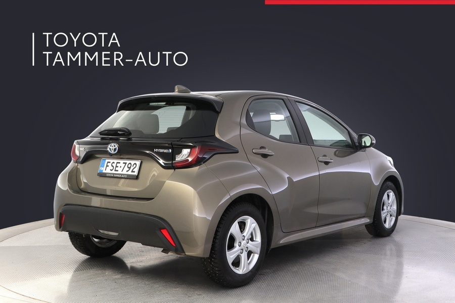 Toyota Yaris vaihtoauto