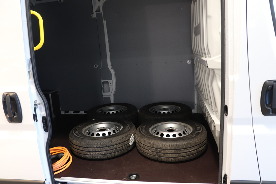 Toyota Proace MAX vaihtoauto