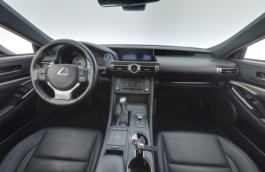 Lexus RC vaihtoauto