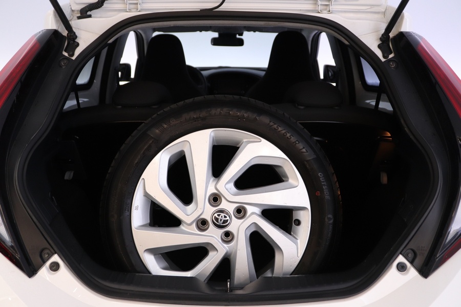 Toyota Aygo X vaihtoauto