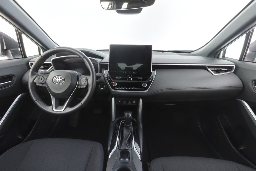 Toyota Corolla Cross vaihtoauto