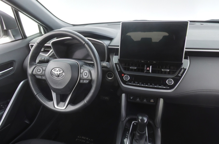 Toyota Corolla Cross vaihtoauto