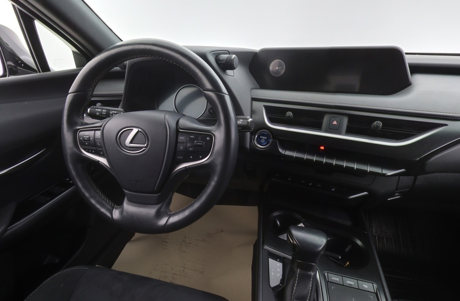 Lexus UX vaihtoauto