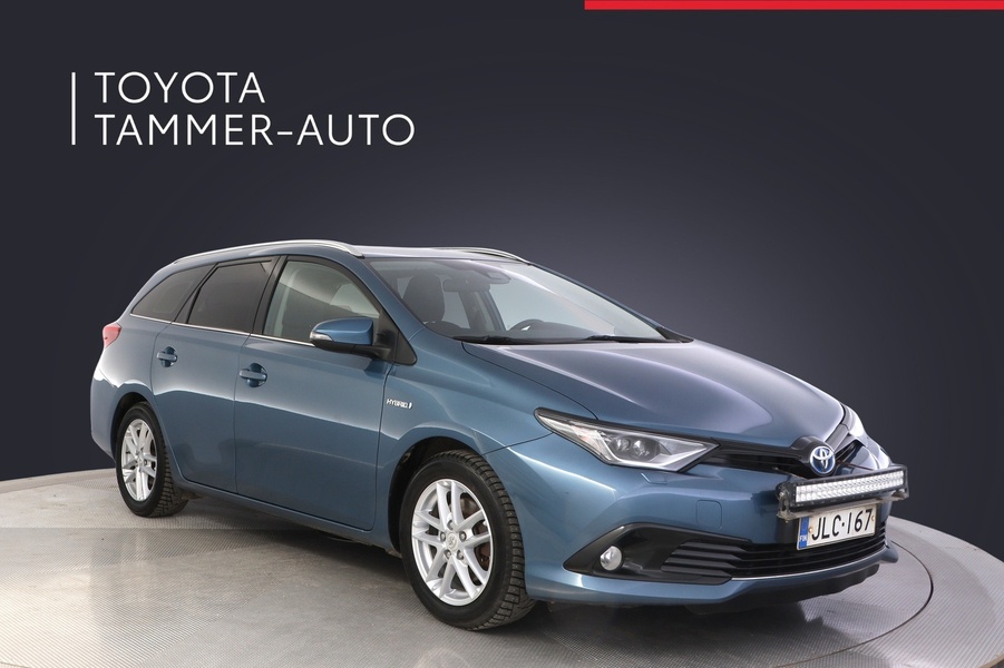 Toyota Auris vaihtoauto