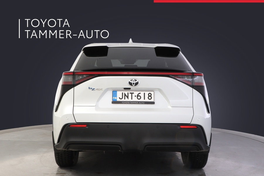 Toyota bZ4X vaihtoauto