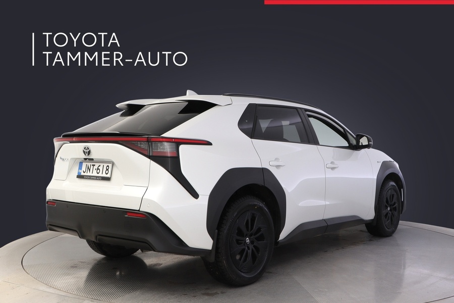 Toyota bZ4X vaihtoauto