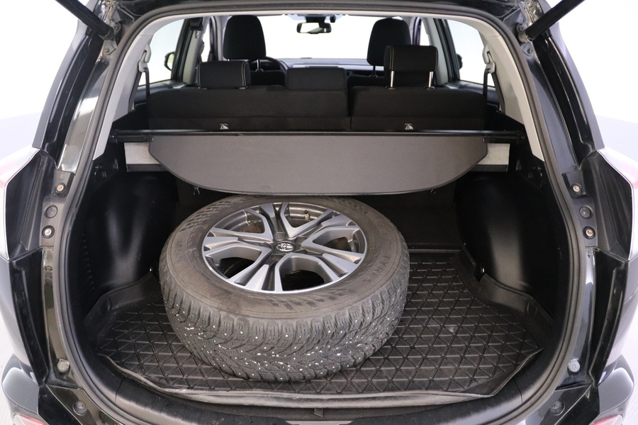 Toyota RAV4 vaihtoauto