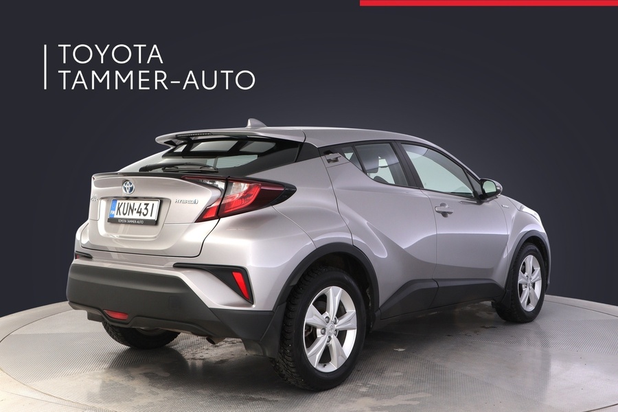 Toyota C-HR vaihtoauto