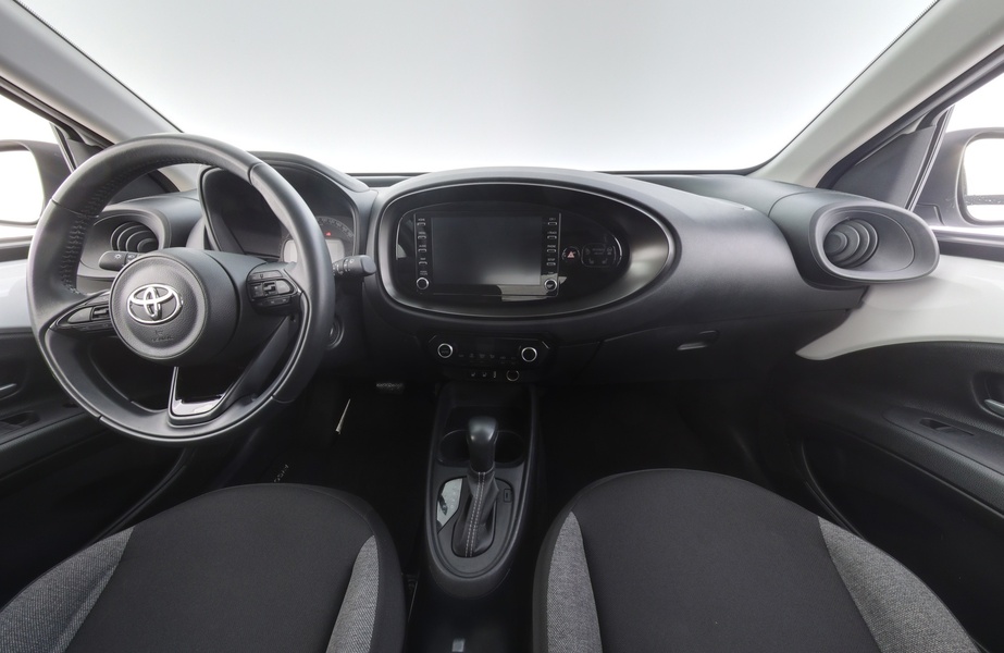 Toyota Aygo X vaihtoauto