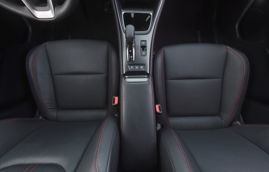 Lexus LBX vaihtoauto