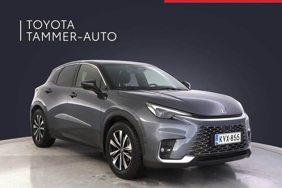 Lexus LBX vaihtoauto