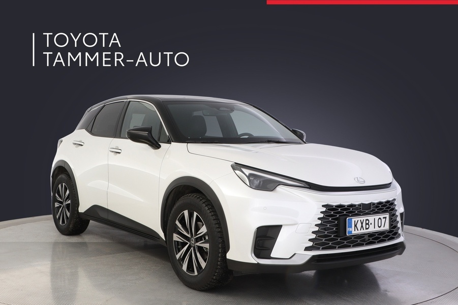 Lexus LBX vaihtoauto