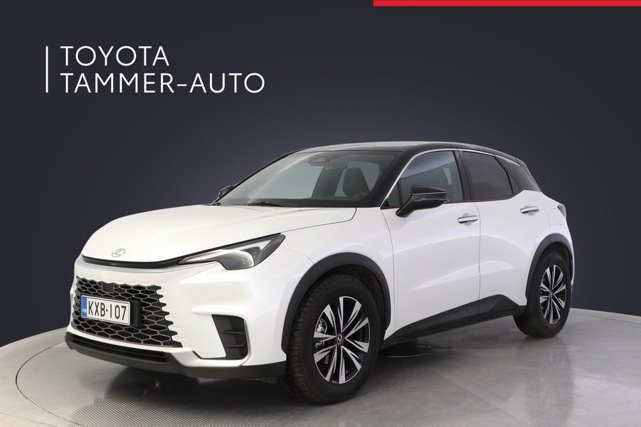 Lexus LBX vaihtoauto