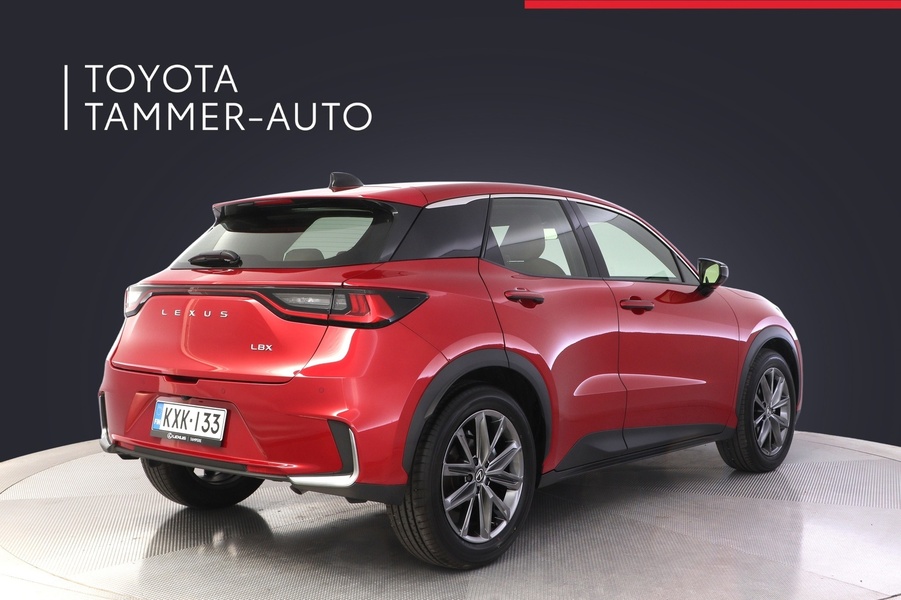 Lexus LBX vaihtoauto