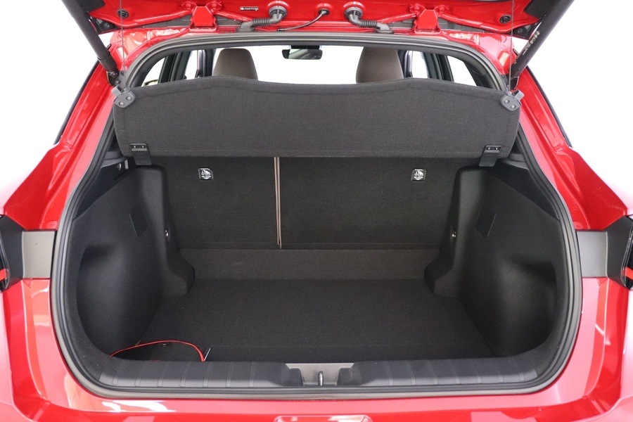 Lexus LBX vaihtoauto